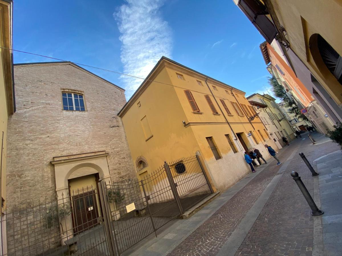 Luxury 4 Al Duomo Di Parma Apartment Ngoại thất bức ảnh