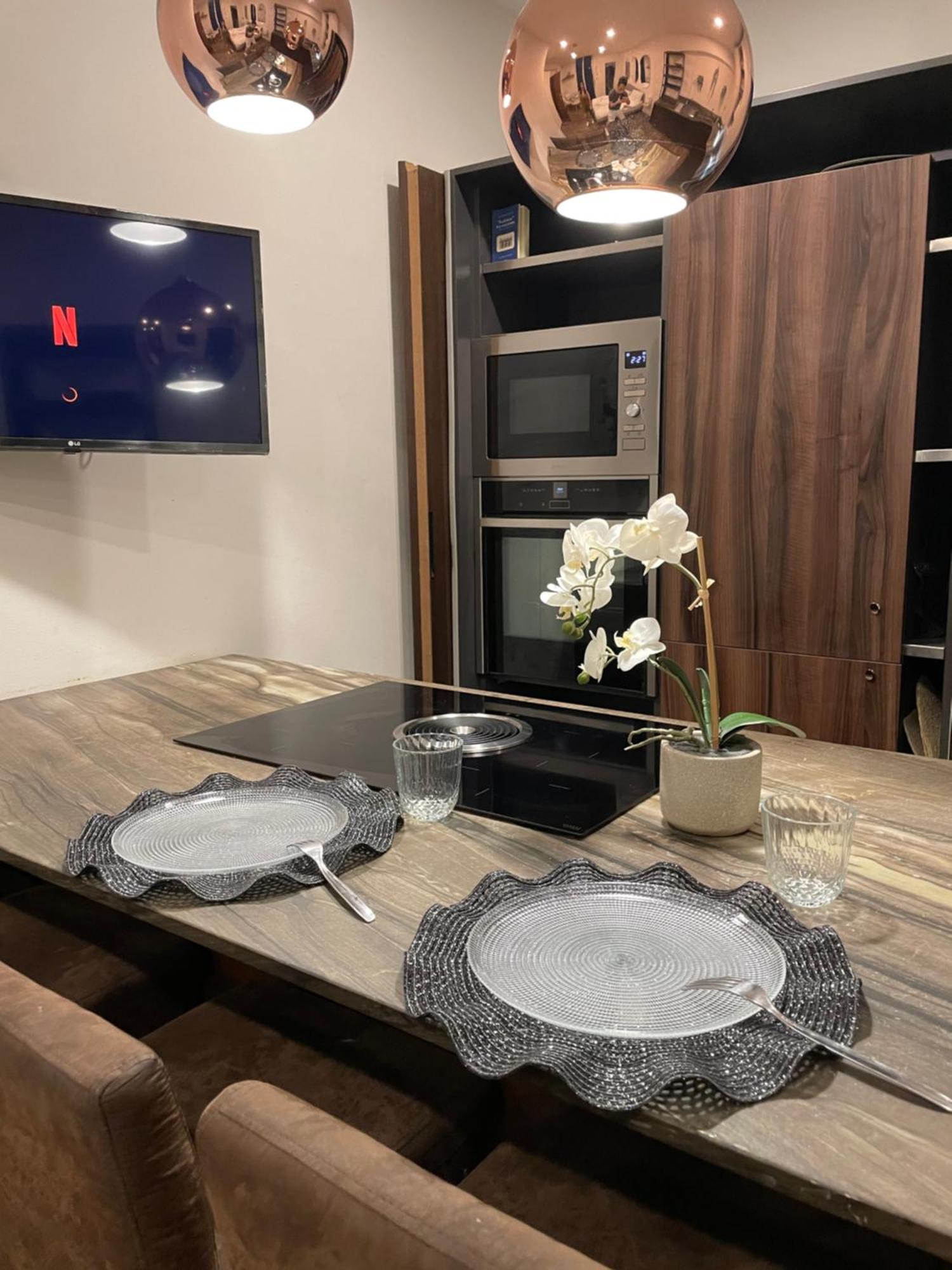 Luxury 4 Al Duomo Di Parma Apartment Ngoại thất bức ảnh